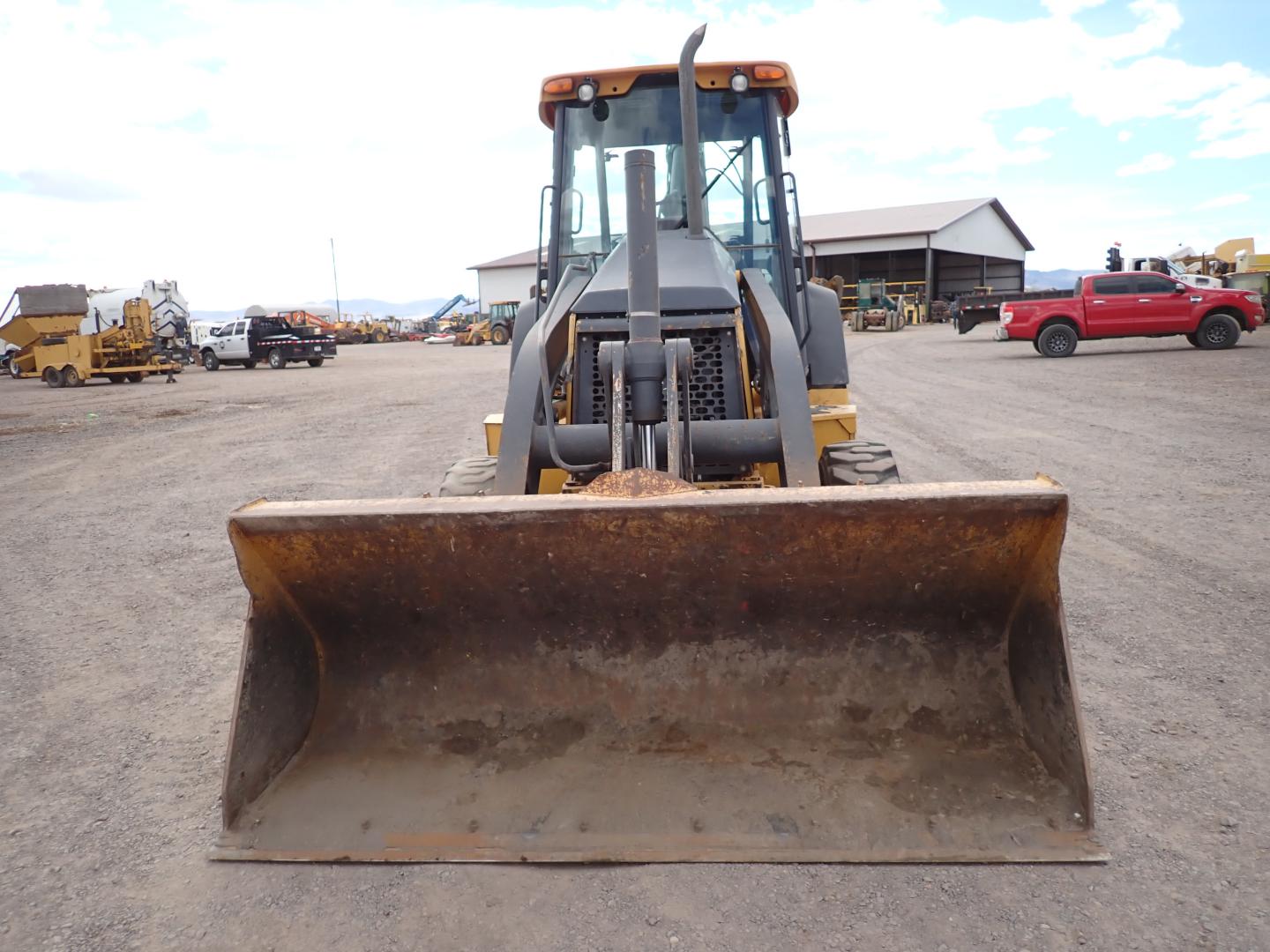 ./imagenes/INVOICE/2019/16544/RETROEXCAVADORA JOHN DEERE_310J (12).JPG